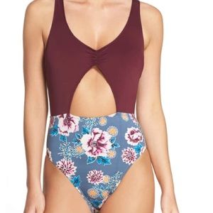 Cute cut-out one piece!